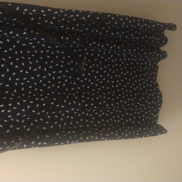 NWOT - Beautiful navy blue and white Charter house dress. A line cut. - Picture 2 of 9